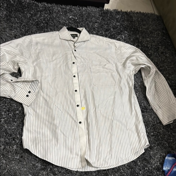 Neiman Marcus White Casual Button Down Shirt - Picture 1 of 2